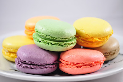 macarons_4_by_roxanad-d3dz5or-1024x680.jpg